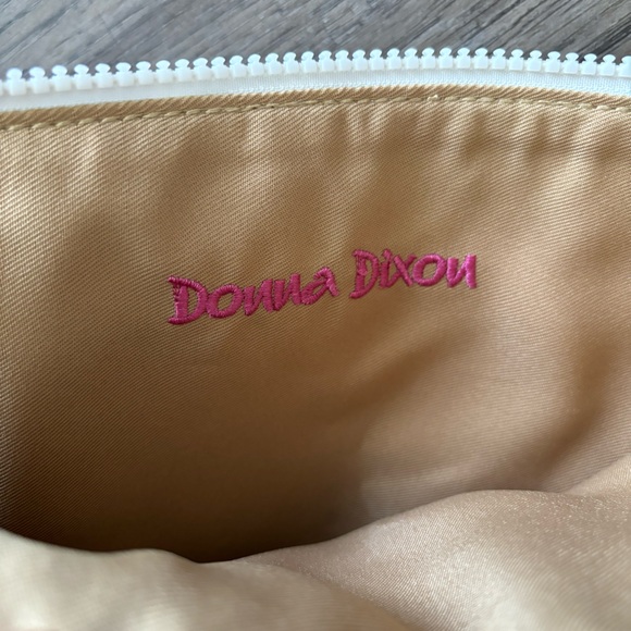 Donna Dixon large wristlet - Picture 6 of 6